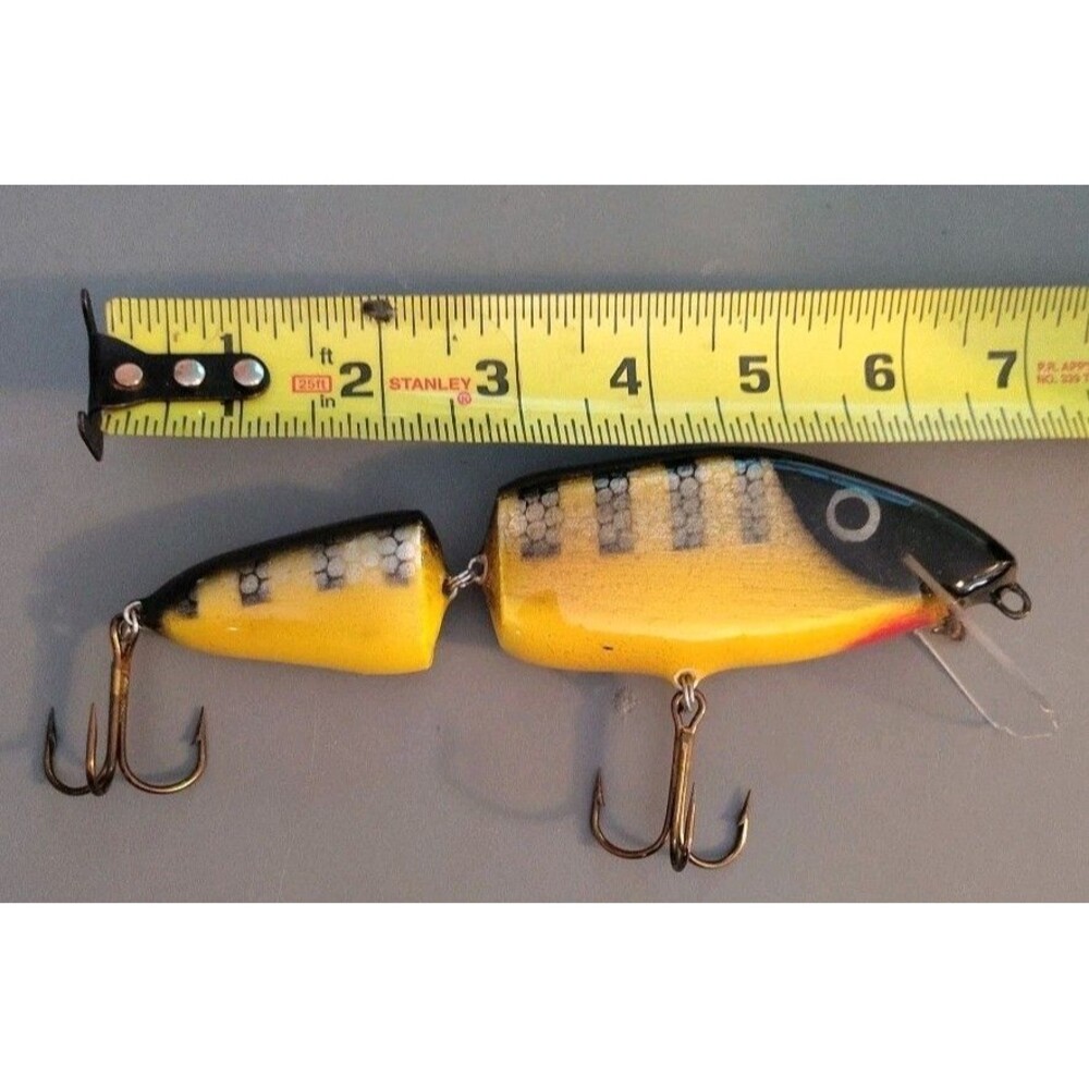 Vintage Wood Jointed 7 Inch Perch Design Shallow Running Musky Crankbait